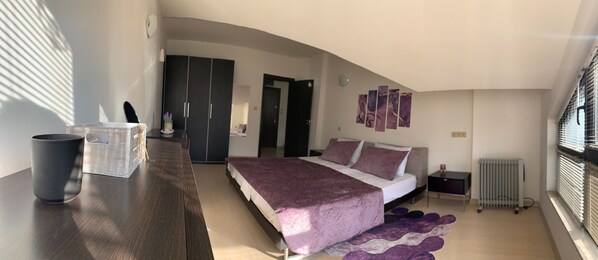 1 Schlafzimmer, Schreibtisch, WLAN, Bettwäsche