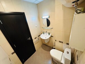 Douche, serviettes fournies