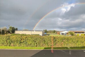 Miscellaneous - Coastal Retreat, Sleeps 6 - Near Beach w Parking (Bude)