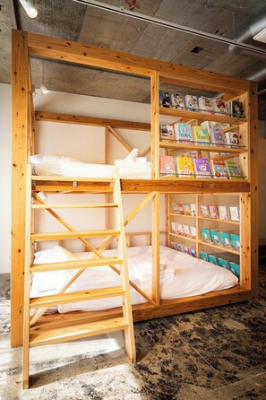 1 slaapkamer, een bureau, gratis wifi, beddengoed