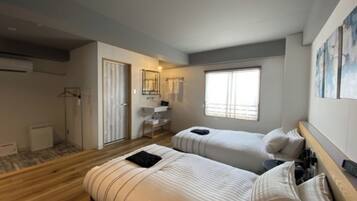 1 bedroom, desk, iron/ironing board, free WiFi