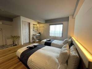 1 bedroom, desk, iron/ironing board, free WiFi - NonsmokingdeTOUR Superior Twin Room with unit  / Fukuyama Hiroshima (Fukuyama)