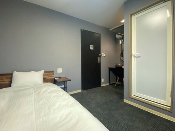 1 bedroom, desk, iron/ironing board, free WiFi - NonsmokingSingle with moderate bathBreakfast i / Fukuyama Hiroshima (Fukuyama)