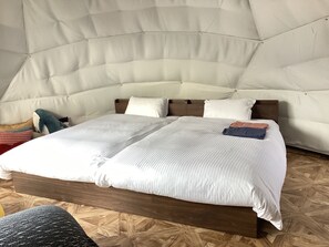 1 dormitorio y escritorio