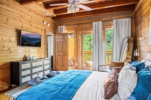 7 bedrooms, iron/ironing board, travel cot, free WiFi - Luxury 7BR Smoky Mountain Lodge, Outdoor Pool, Hot Tub, Game Room & Theater -24 (Sevierville)