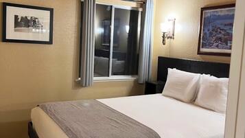 2 多间卧室、熨斗/熨衣板、WiFi、床单