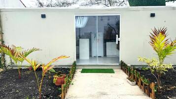 Estudio básico | Detalle exterior