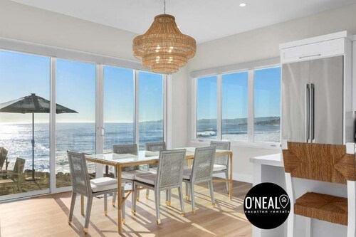 Sea4ever Beachhouse - Oceanfront - Newly Remodeled