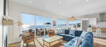 Sea4ever Beachhouse - Oceanfront - Newly Remodeled