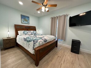 3 Schlafzimmer, Schreibtisch, Bügeleisen/Bügelbrett, kostenloses WLAN