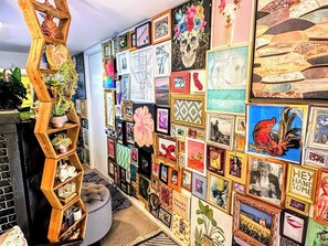Interior - The Twin Palms Art House, your vibrant midcentury modern Palm Springs home base (Palm Springs)