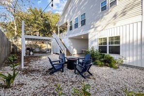 Terrace/patio - Spacious 6BR Home w/ Hot Tub | Sunrise Cove (North Myrtle Beach)