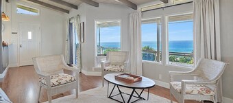 Experience tropical living at Walua Hale, a spacious 3BR home in Kailua Kona!