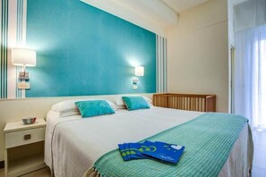 Basic Double or Twin Room, Balcony | Desk, free WiFi