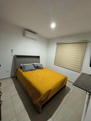 2 chambres, Wi-Fi gratuit, draps fournis