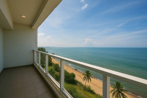 Beach Front studio luxury apartment
