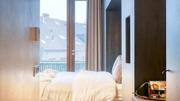 Lit parapluie, Wi-Fi, draps fournis