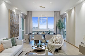 Apartment | 3 bedrooms - Waterfront 3BR Apt Direct Access to Nakheel Mall (Dubai)
