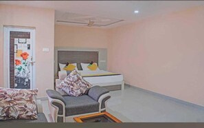 Superior Double Room, 1 Bedroom - Abhitej inn (Dumbriguda)