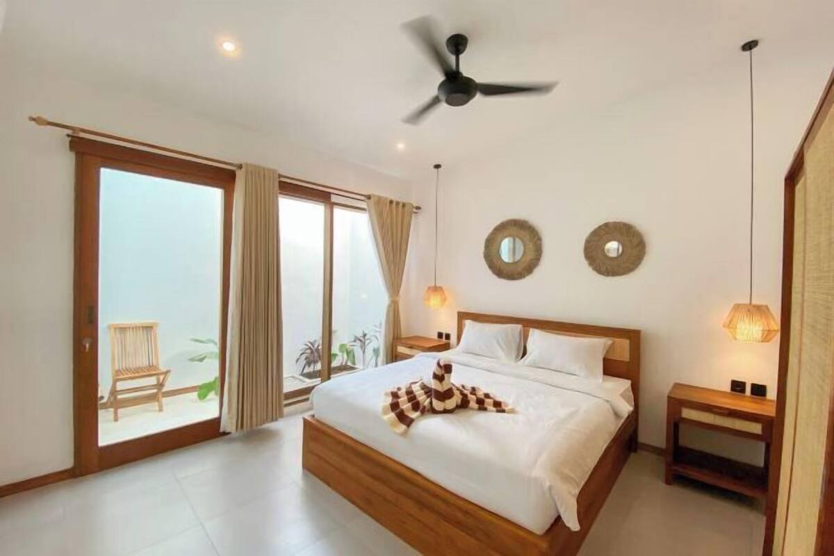 2 bedrooms, iron/ironing board, free WiFi