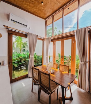 Dining room - Maravilla Complex (Penida Island)