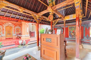 Reception - Hotel O Ubud Asri Homestay Near Monkey Forest (Ubud)