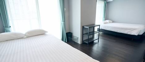 Espace de travail pour ordinateur portable, Wi-Fi gratuit