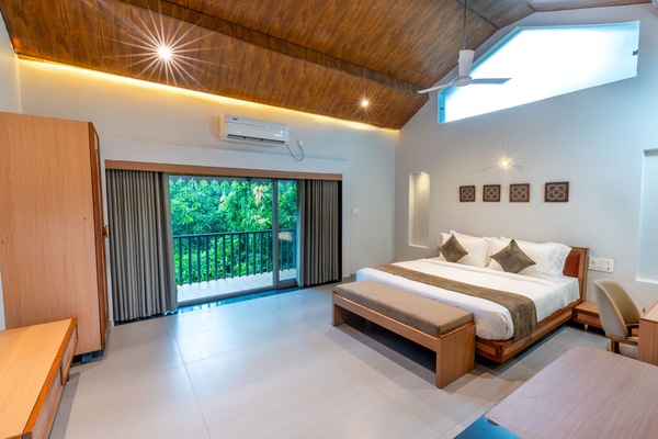 Luxury Cottage, Resort View | 1 bedroom, iron/ironing board, WiFi (free)
