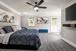 4 Schlafzimmer, Bügeleisen/Bügelbrett, kostenloses WLAN, Bettwäsche