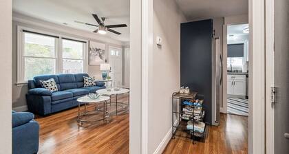 Fenced Yard, Swing Set: Pawfect for Family & Dogs!