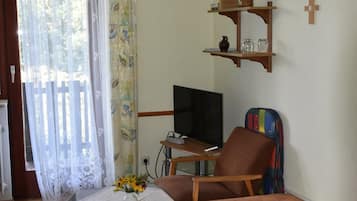 Cunas, wifi gratis y ropa de cama