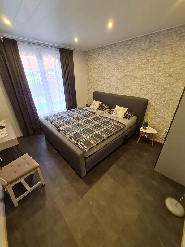 3 chambres, accès au Wi-Fi (inclus), literie fournie