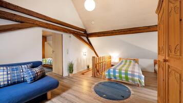 3 Schlafzimmer, kostenloses WLAN, Bettwäsche