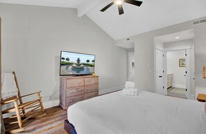 3 chambres, fer et planche à repasser, lit parapluie, Wi-Fi gratuit