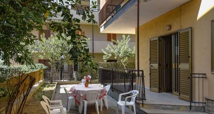 Nice apartment for 6 people with A/C, TV and pets allowed