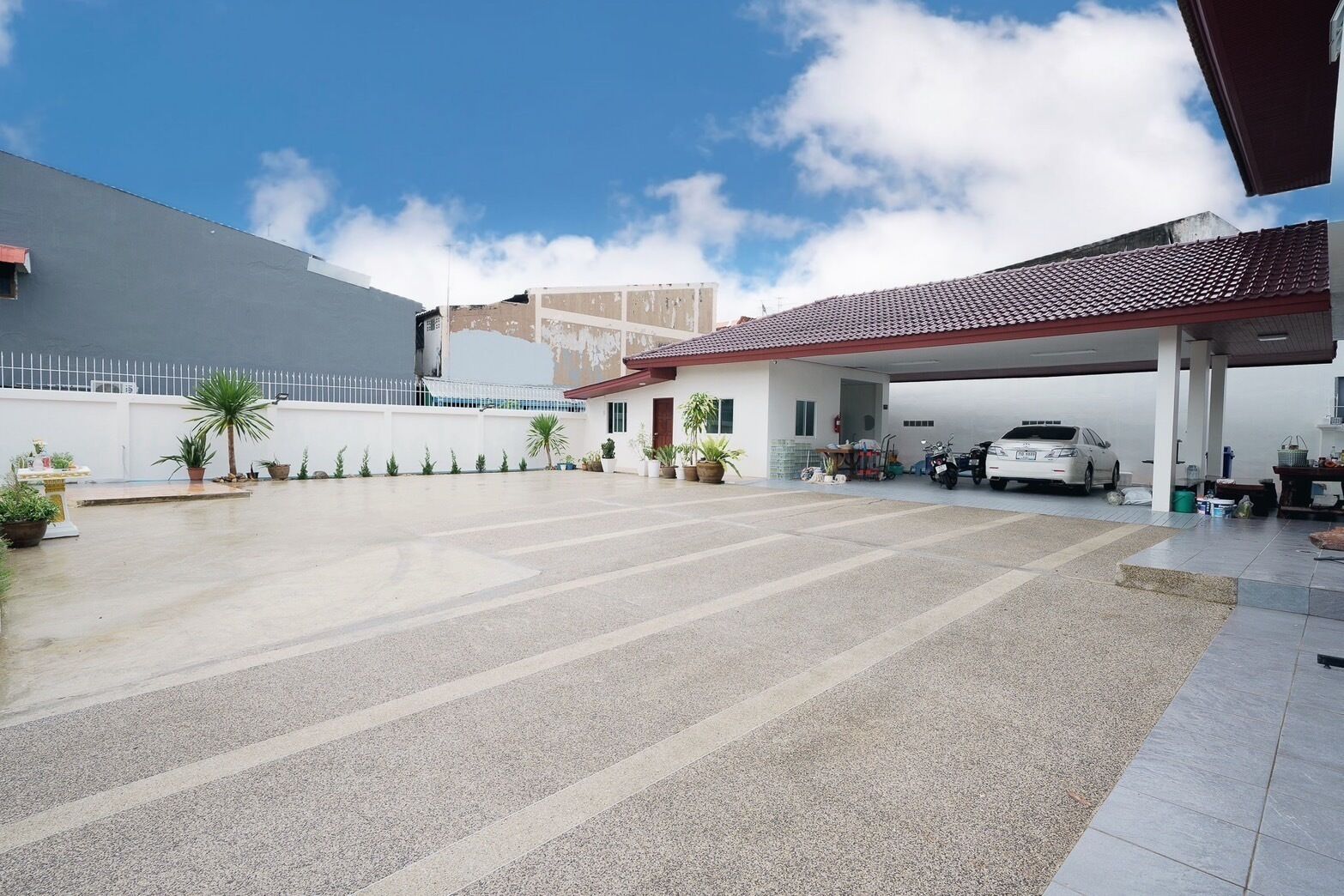 Free self-parking