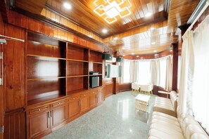 Karaoke room