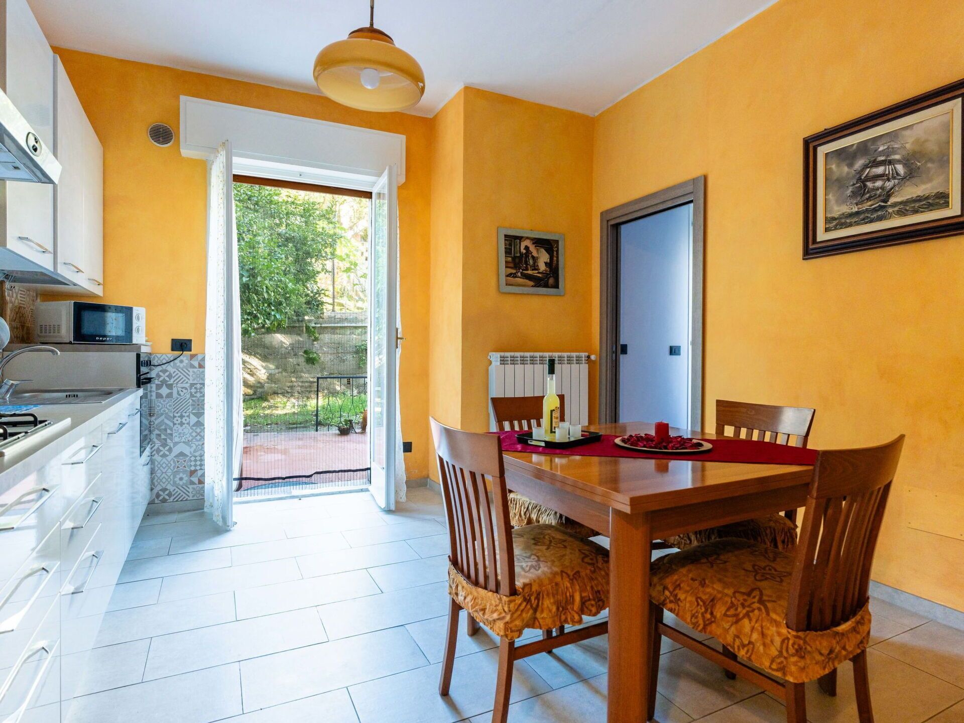 Oven, highchair