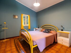 1 chambre, lit parapluie