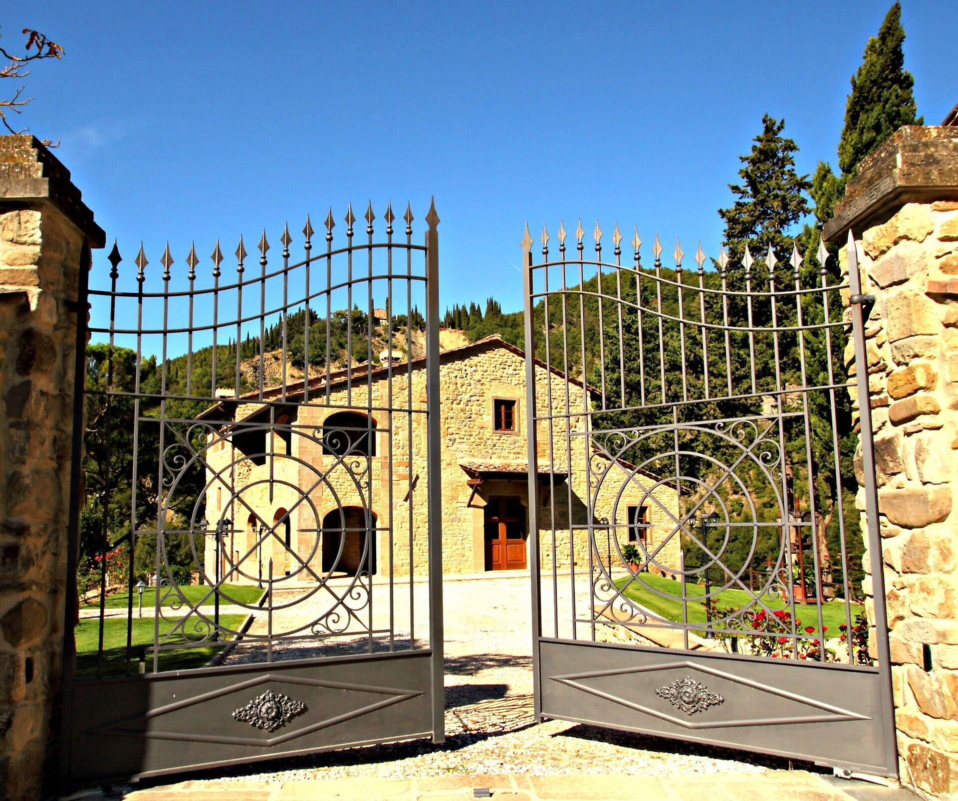 Building Exterior, Main Entrance
