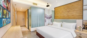 โรงแรมเลมอนบรีซ