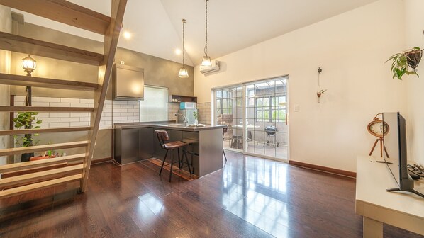 Habitación básica, 1 habitación (Begin) | 1 dormitorio y wifi gratis