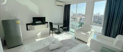 1 habitación, wifi y ropa de cama