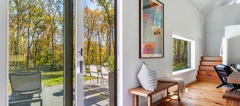 NEW: Cozy Modern Cabin in the Woods