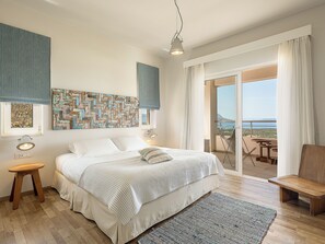 3 室のベッドルーム、アイロン / アイロン台、WiFi (無料)、ベッドシーツ