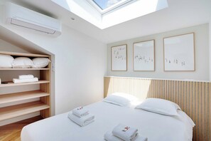 1 bedroom, desk, iron/ironing board, free WiFi