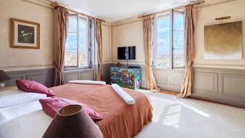 4 chambres, bureau, fer et planche Ă repasser, Wi-Fi gratuit