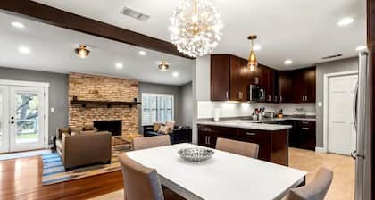 Spacious Retreat with Private Pool