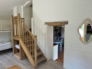 Comfort appartement | Gratis babybedden, gratis wifi, beddengoed