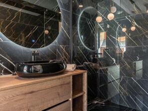 Villa | Bathroom | Shower - Villa Nina in Croatia Near the Adriatic Coast (Nin)